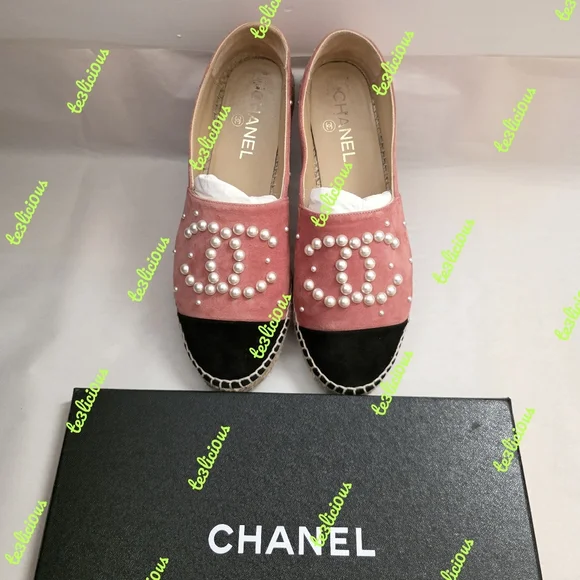 CHANEL 17B SUEDE PEARL PINK ESPADRILLES SIZE 38 *PRE-OWNED* - Picture 2 of 13